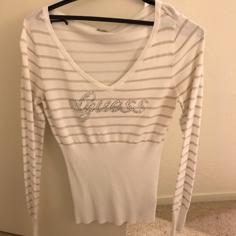 Guess v-neck sweater